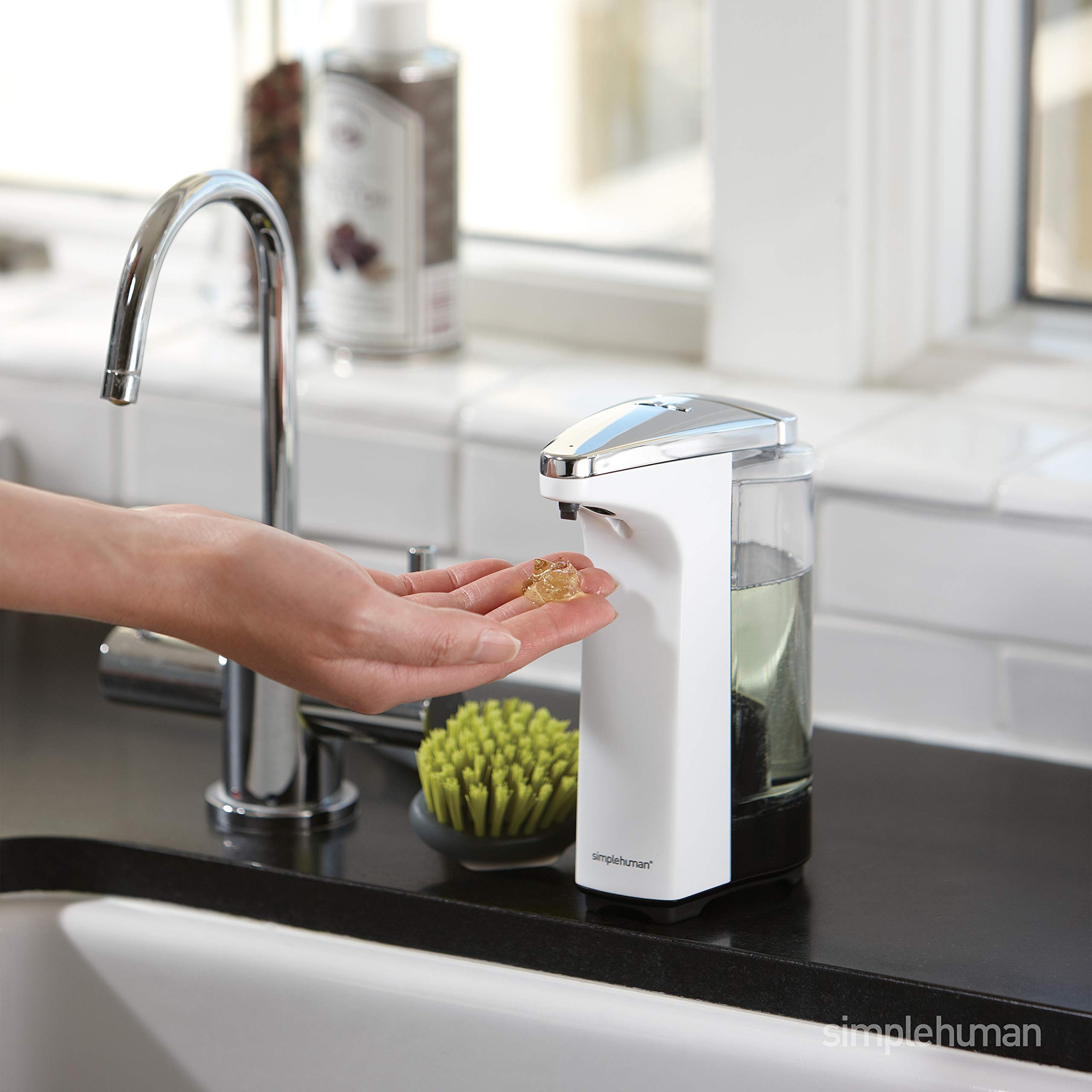 Touch-Free Elegance Dispenser